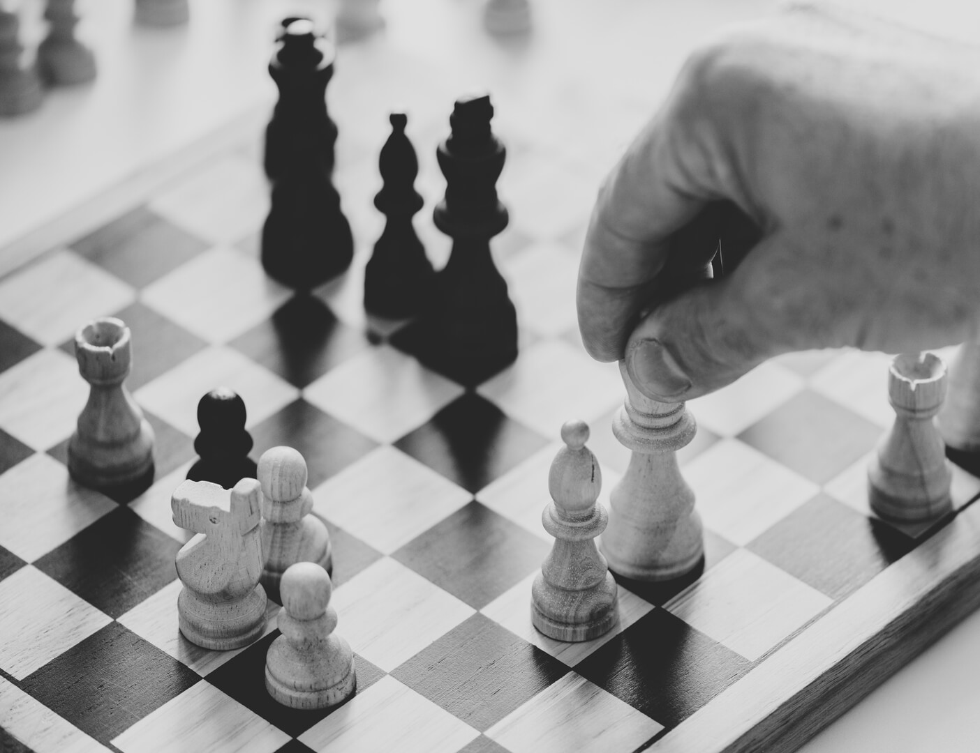 competition decision game gray scale hands help  pxhere.com 